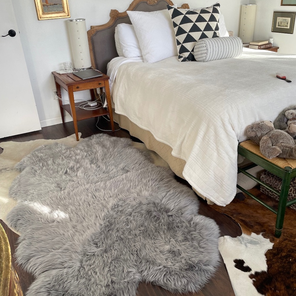Overland Premiere 4 Pelt sheepskin rug